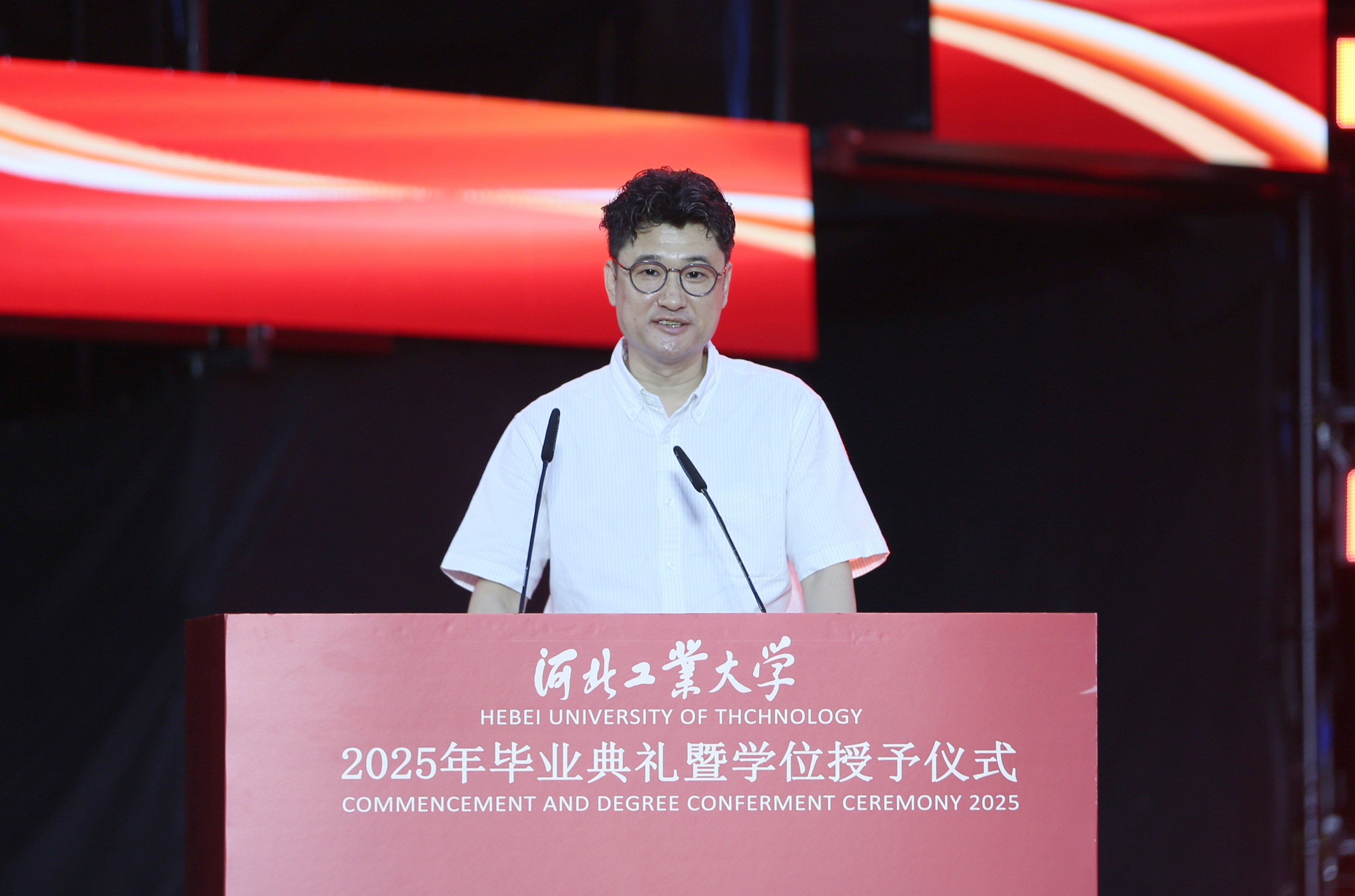 家长代表.jpg